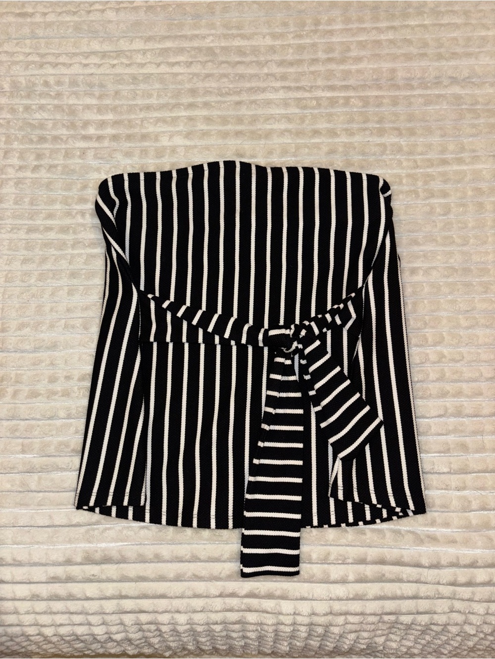 Strapless striped